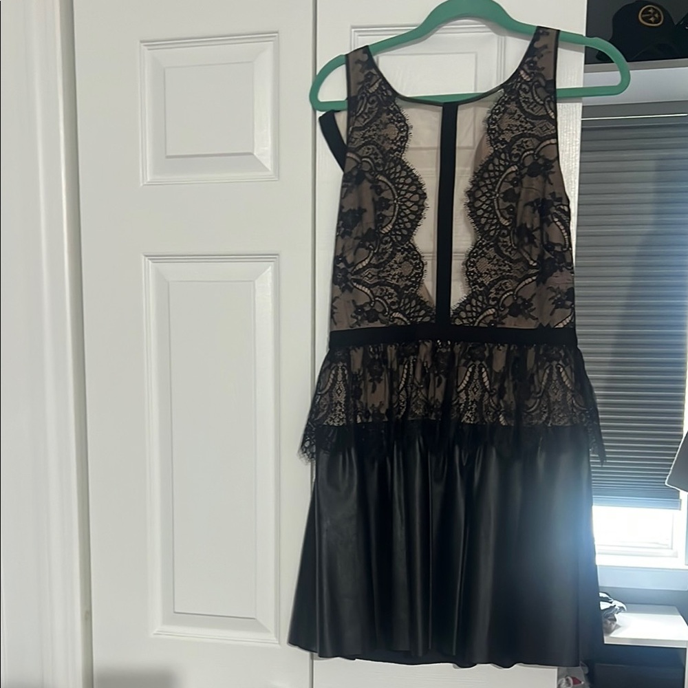 Elegant Black Lace Dress